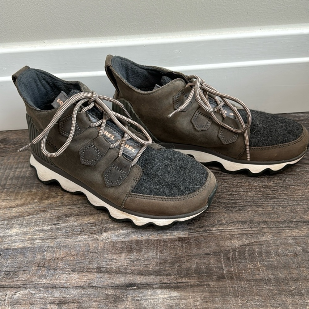 Women’s sorel wool sneakers